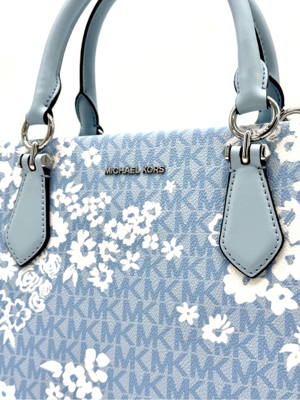 Michael Kors Marilyn Medium Printed Signature Logo Satchel Bag - Pale Ocean - Picture 2 of 8